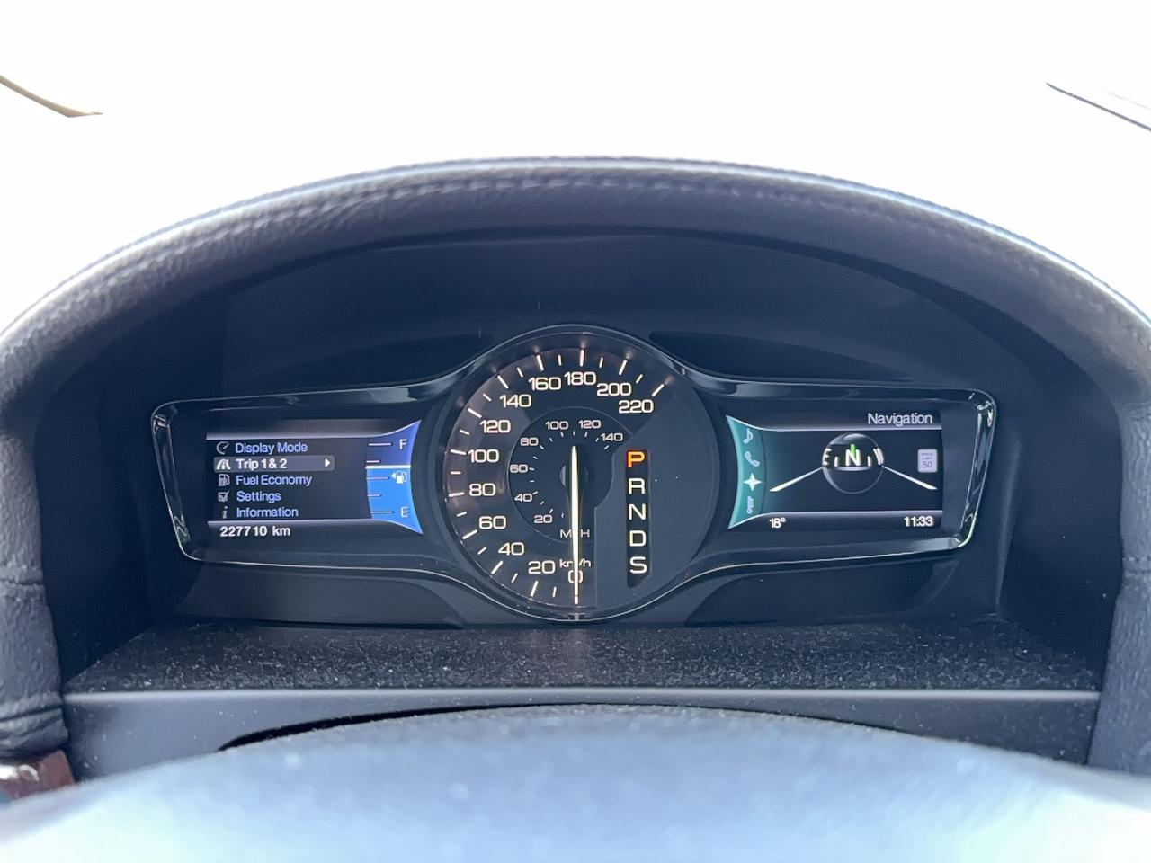 2013 Lincoln MKX AWD, LOCAL TRADE, LEATHER, NAV, 20" RIMS,AS TRADED Photo