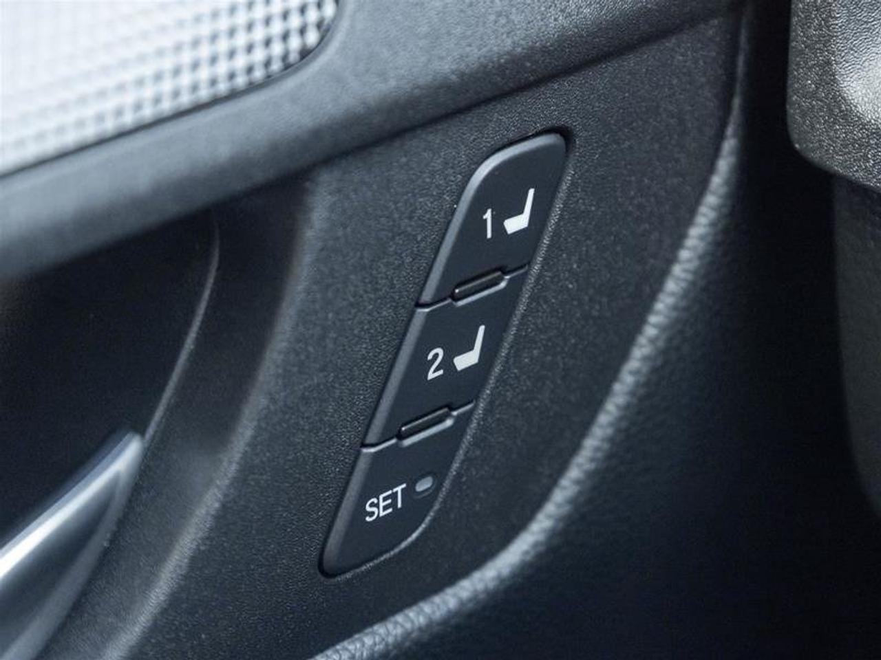 2024 Honda CR-V Hybrid EX-L AWD Photo