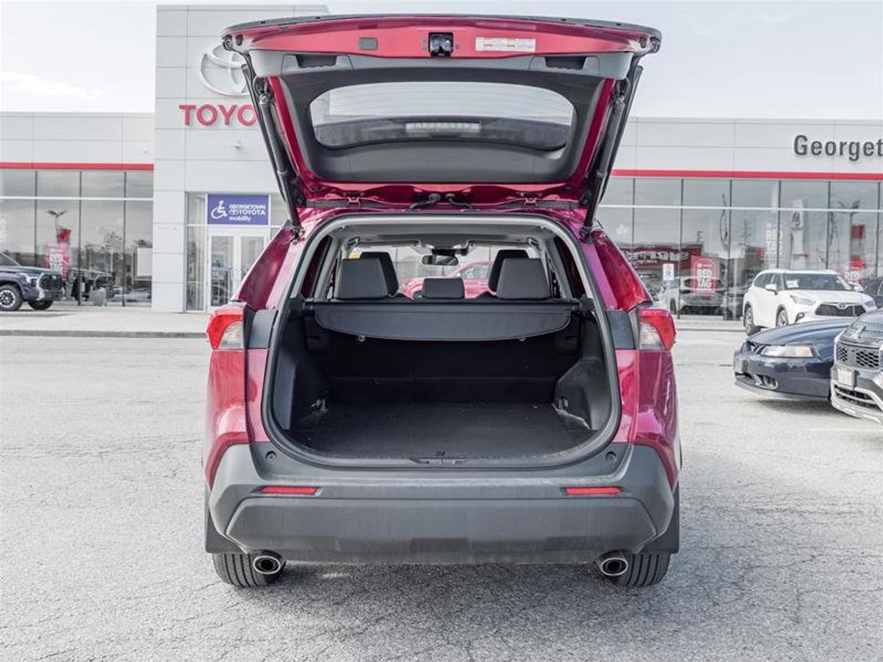 2023 Toyota RAV4 Hybrid XLE AWD Heated Seats| Backup Camera| Moonroof| XLE| AWD Photo