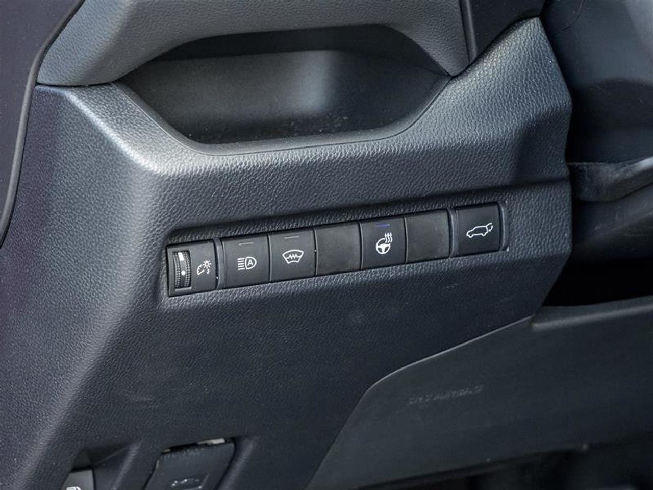 2023 Toyota RAV4 Hybrid XLE AWD Heated Seats| Backup Camera| Moonroof| XLE| AWD Photo