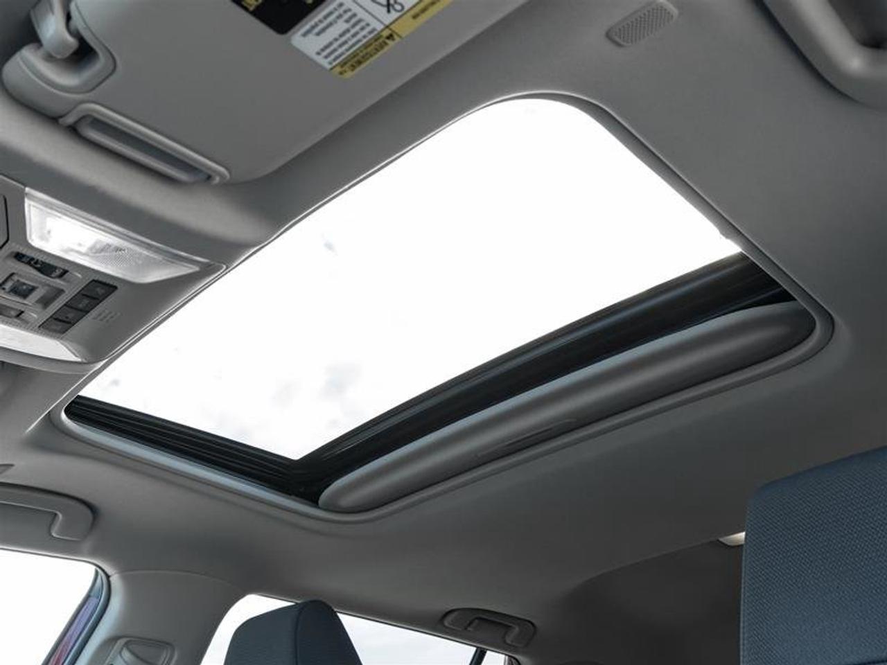 2023 Toyota RAV4 Hybrid XLE AWD Heated Seats| Backup Camera| Moonroof| XLE| AWD Photo