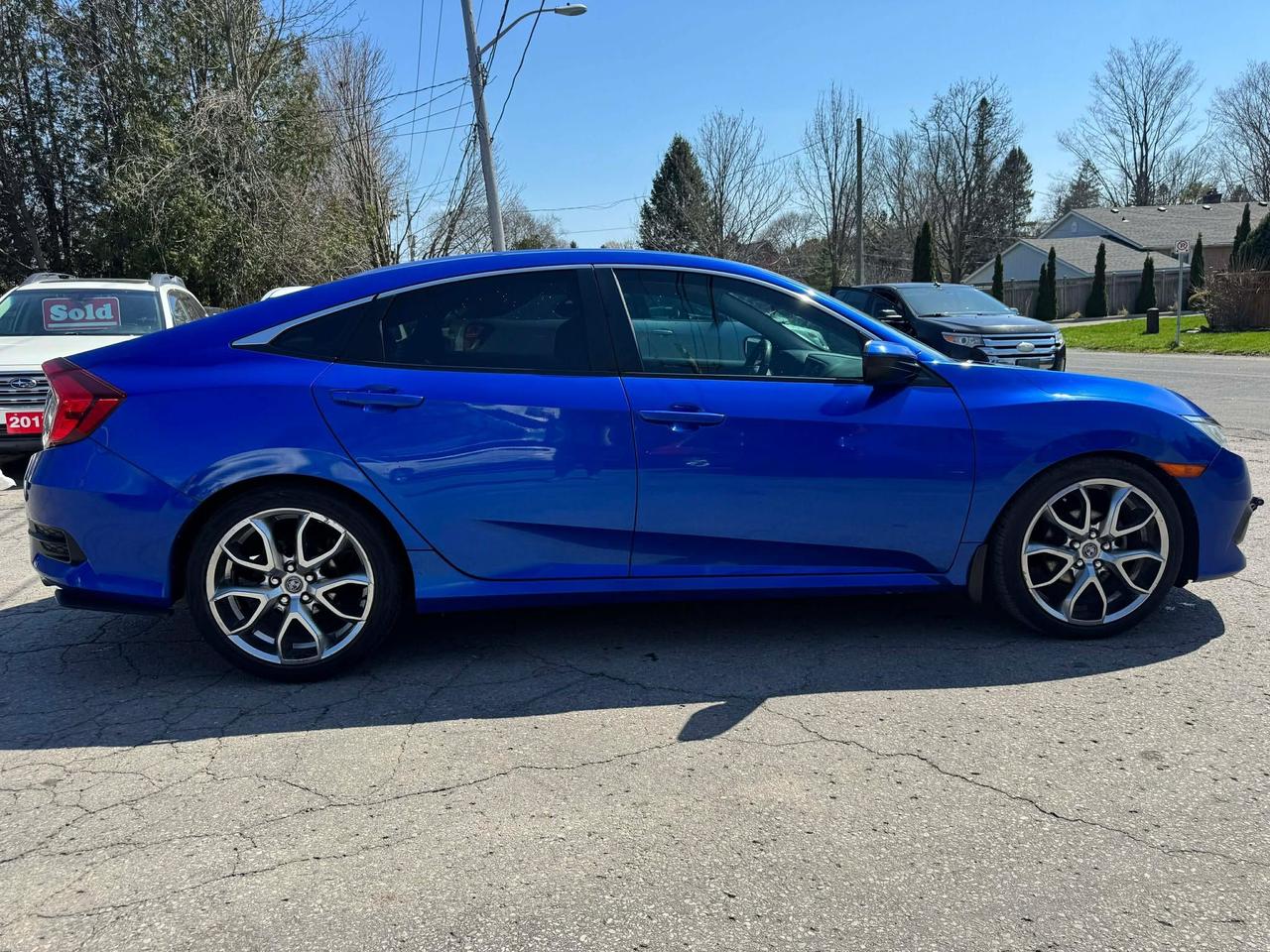 2016 Honda Civic 4dr Cvt Lx Photo