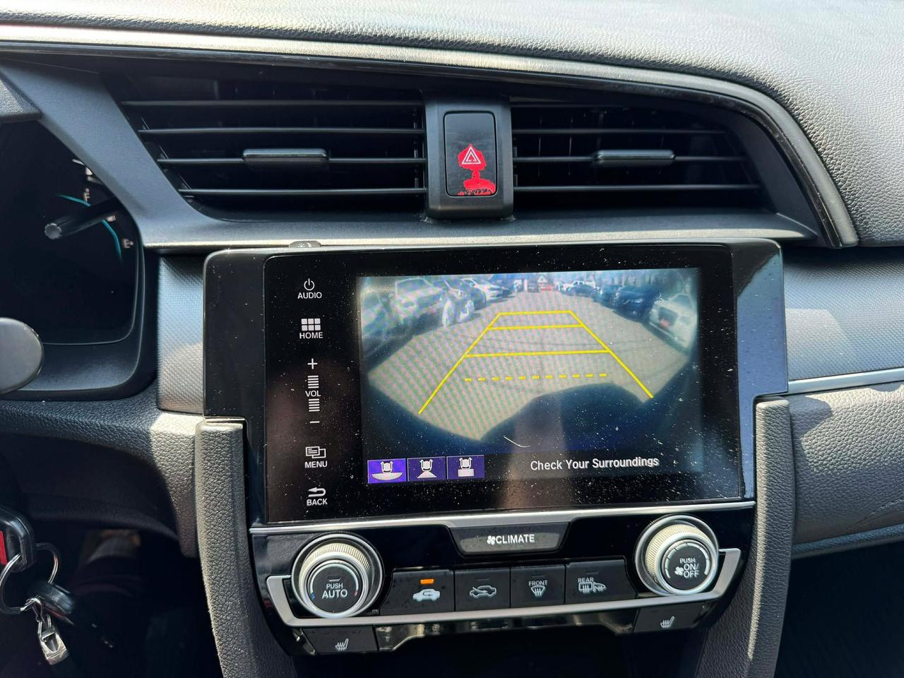 2016 Honda Civic 4dr Cvt Lx Photo