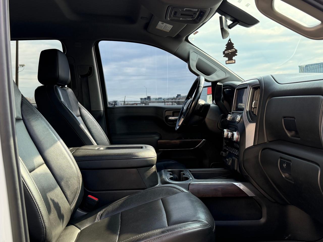 2019 GMC Sierra 1500 SLT **PREMIUM PLUS PACKAGE**CLEAN CARFAX** Photo