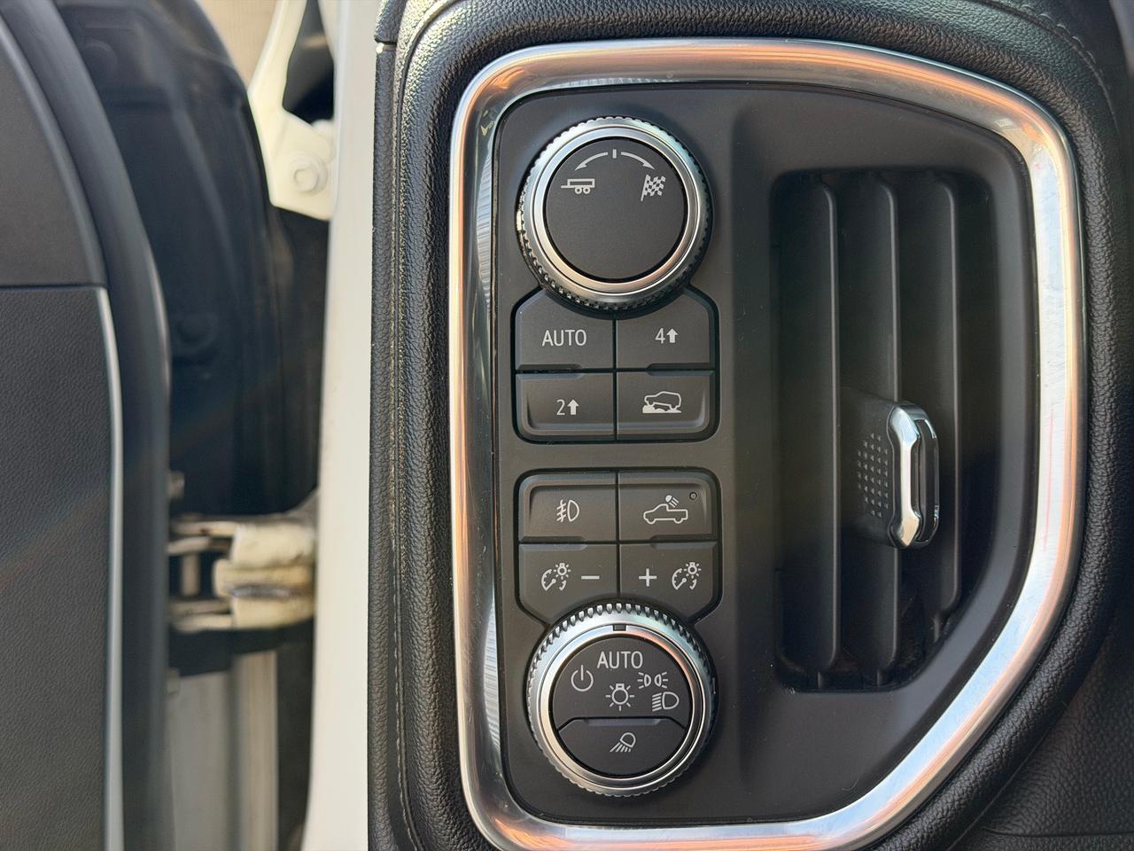 2019 GMC Sierra 1500 SLT **PREMIUM PLUS PACKAGE**CLEAN CARFAX** Photo