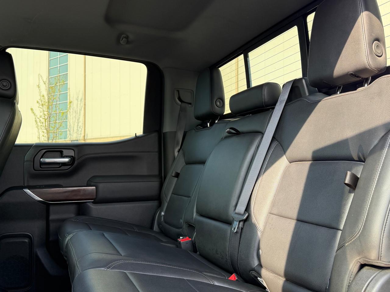 2019 GMC Sierra 1500 SLT **PREMIUM PLUS PACKAGE**CLEAN CARFAX** Photo