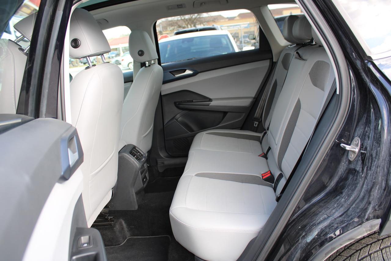 2024 Volkswagen Taos Comfortline Photo