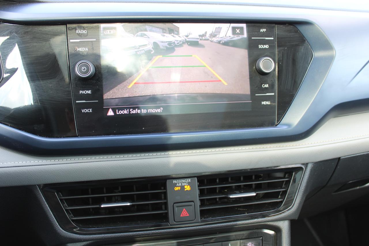 2024 Volkswagen Taos Comfortline Photo