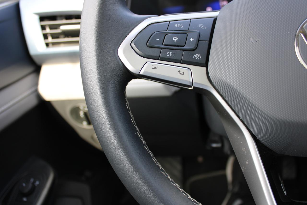 2024 Volkswagen Taos Comfortline Photo