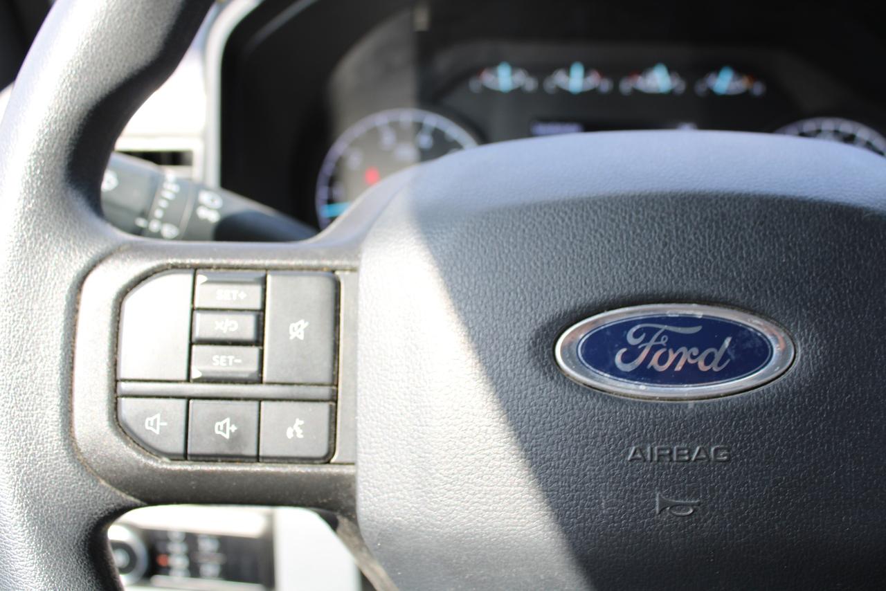 2024 Ford SUPER DUTY F-250 SRW XLT Photo