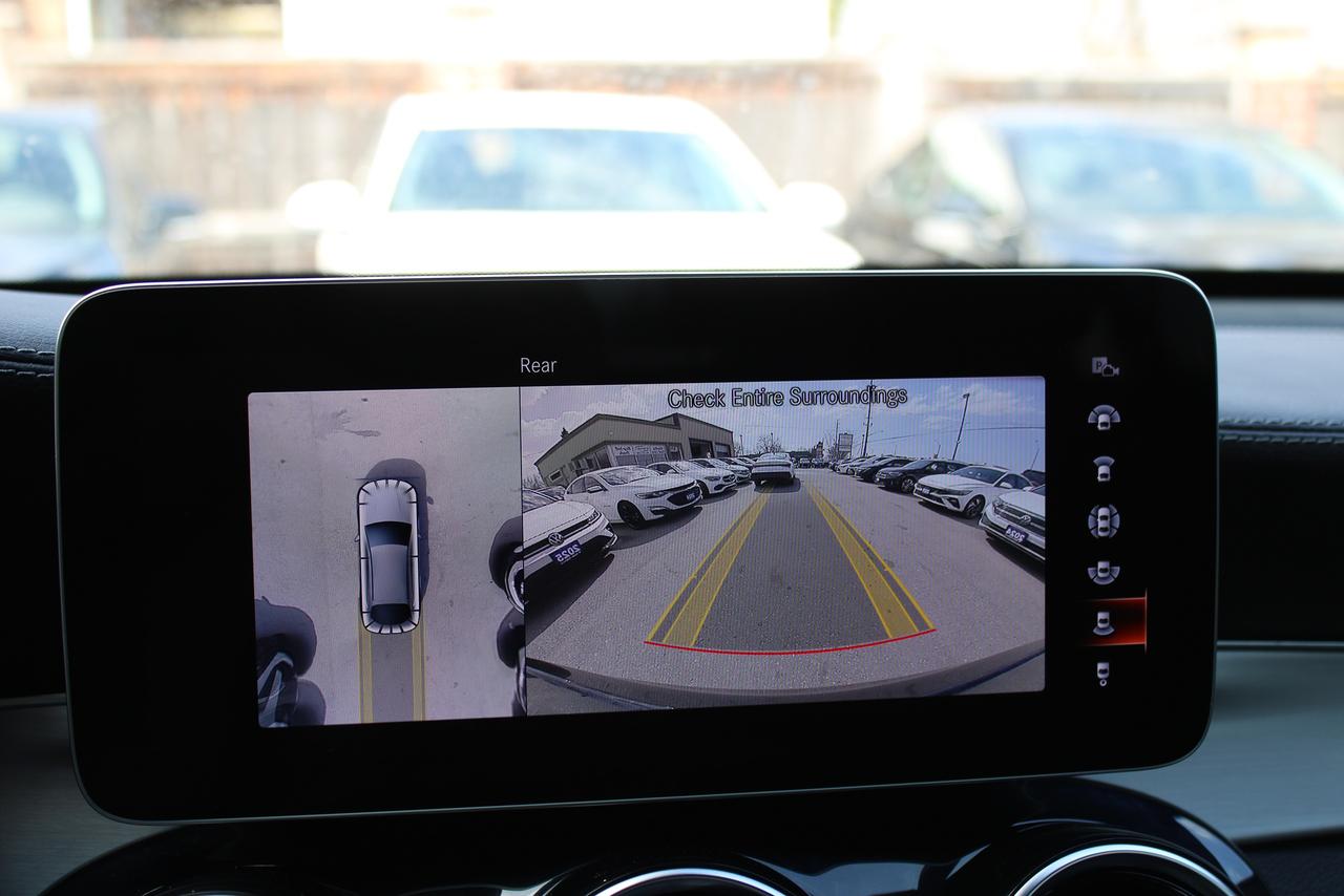 2023 Mercedes-Benz GLC-Class GLC 300 4MATIC Coupe Photo