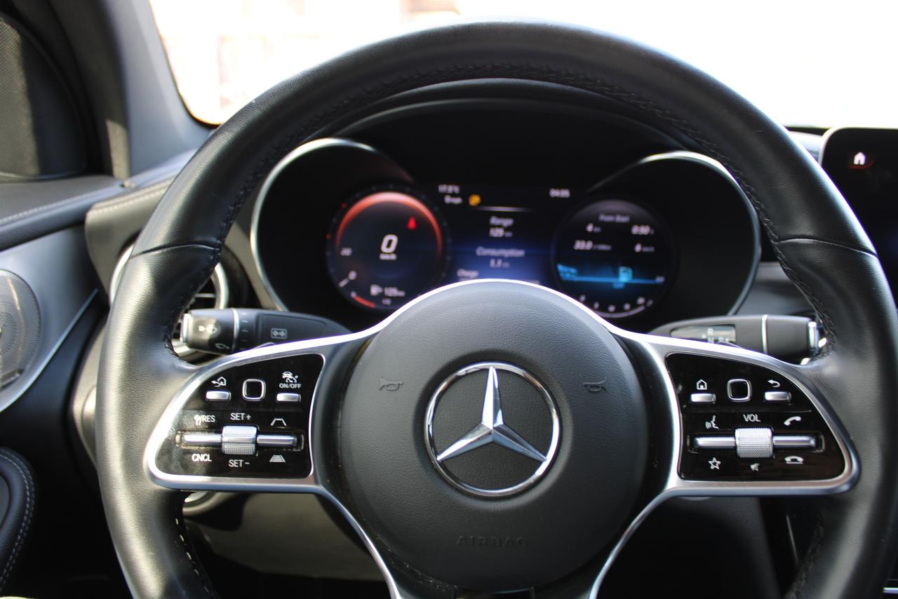 2023 Mercedes-Benz GLC-Class GLC 300 4MATIC Coupe Photo