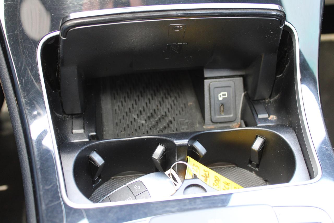 2023 Mercedes-Benz GLC-Class GLC 300 4MATIC Coupe Photo