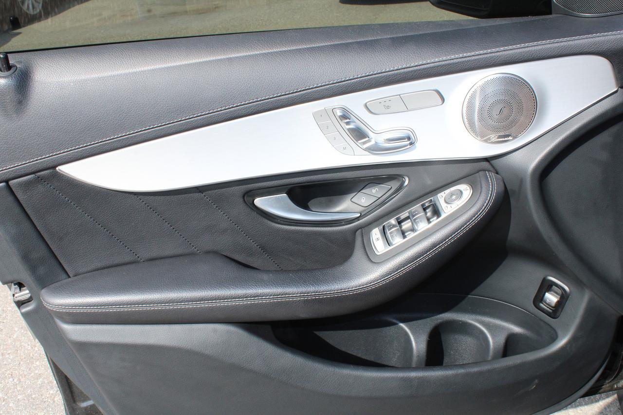 2023 Mercedes-Benz GLC-Class GLC 300 4MATIC Coupe Photo