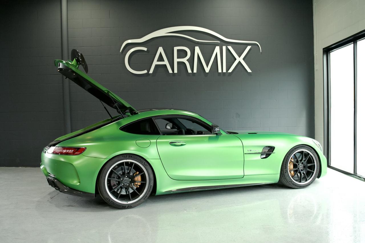 2018 Mercedes-Benz AMG GT AMG GT R Photo