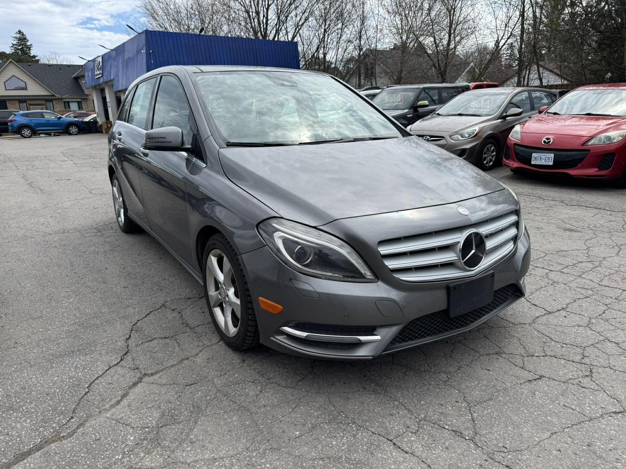 2013 Mercedes-Benz B-Class 4dr HB B 250 Sports Tourer Photo