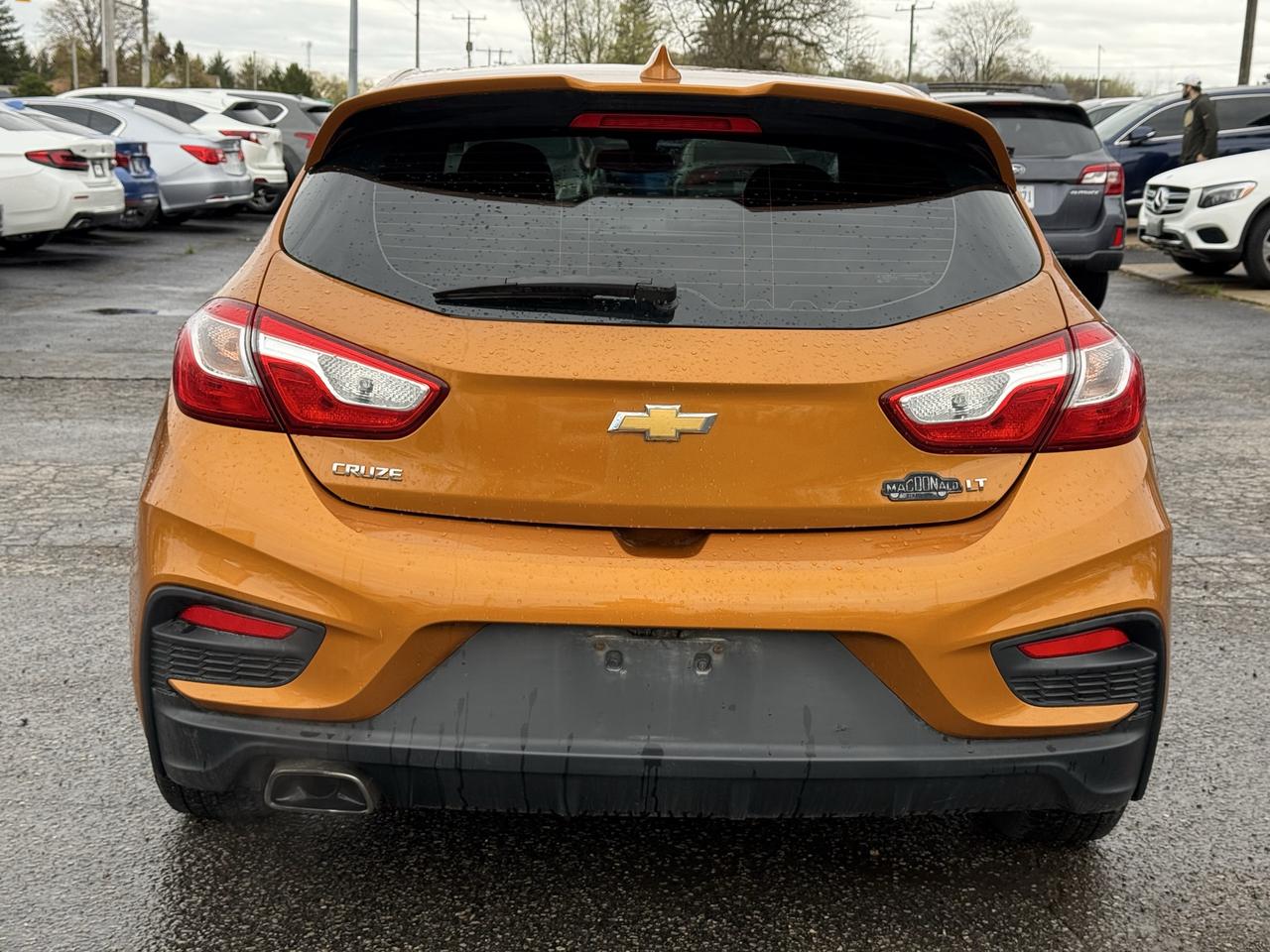 2017 Chevrolet Cruze LT Photo3