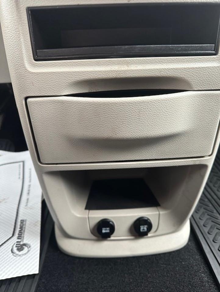 2016 Dodge Grand Caravan CANADA VALUE PACKAGE Photo