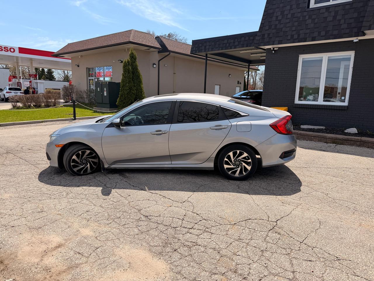 2018 Honda Civic EX NO ACCIDENTS LANE KEEP BLINDSPOT CAM HEAT SEATS Photo