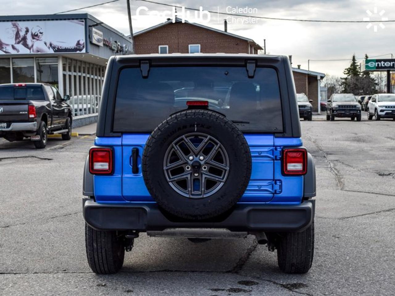 2024 Jeep Wrangler Sport S Photo