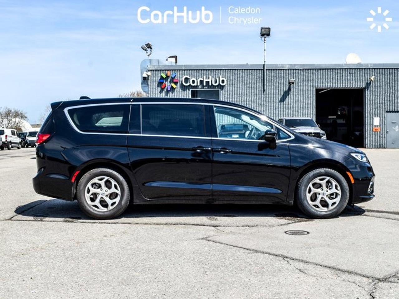 2024 Chrysler Pacifica Limited Photo