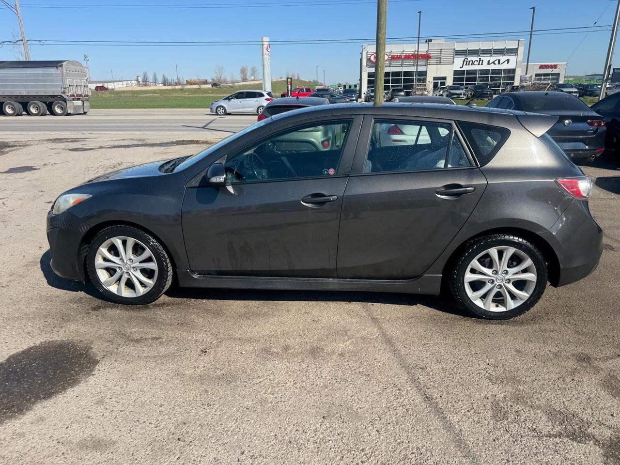 2010 Mazda MAZDA3 GT, HATCH, MANUAL, 6SPD, AS IS SPECIAL Photo