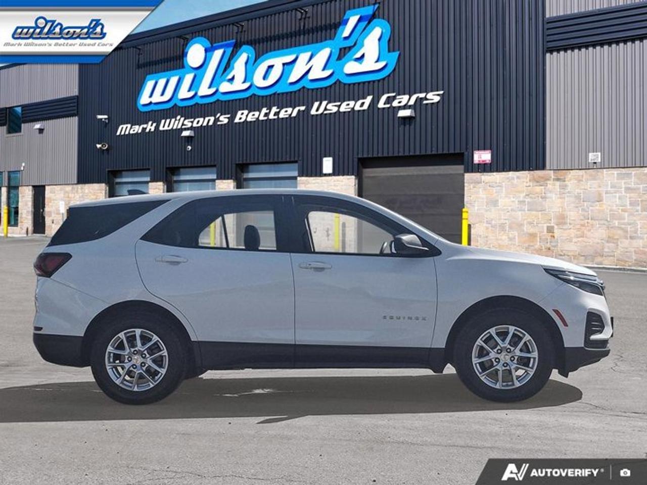 2022 Chevrolet Equinox LS AWD | Power Seat | Heated Seats | CarPlay + Android | Rear Camera | and More ! Photo