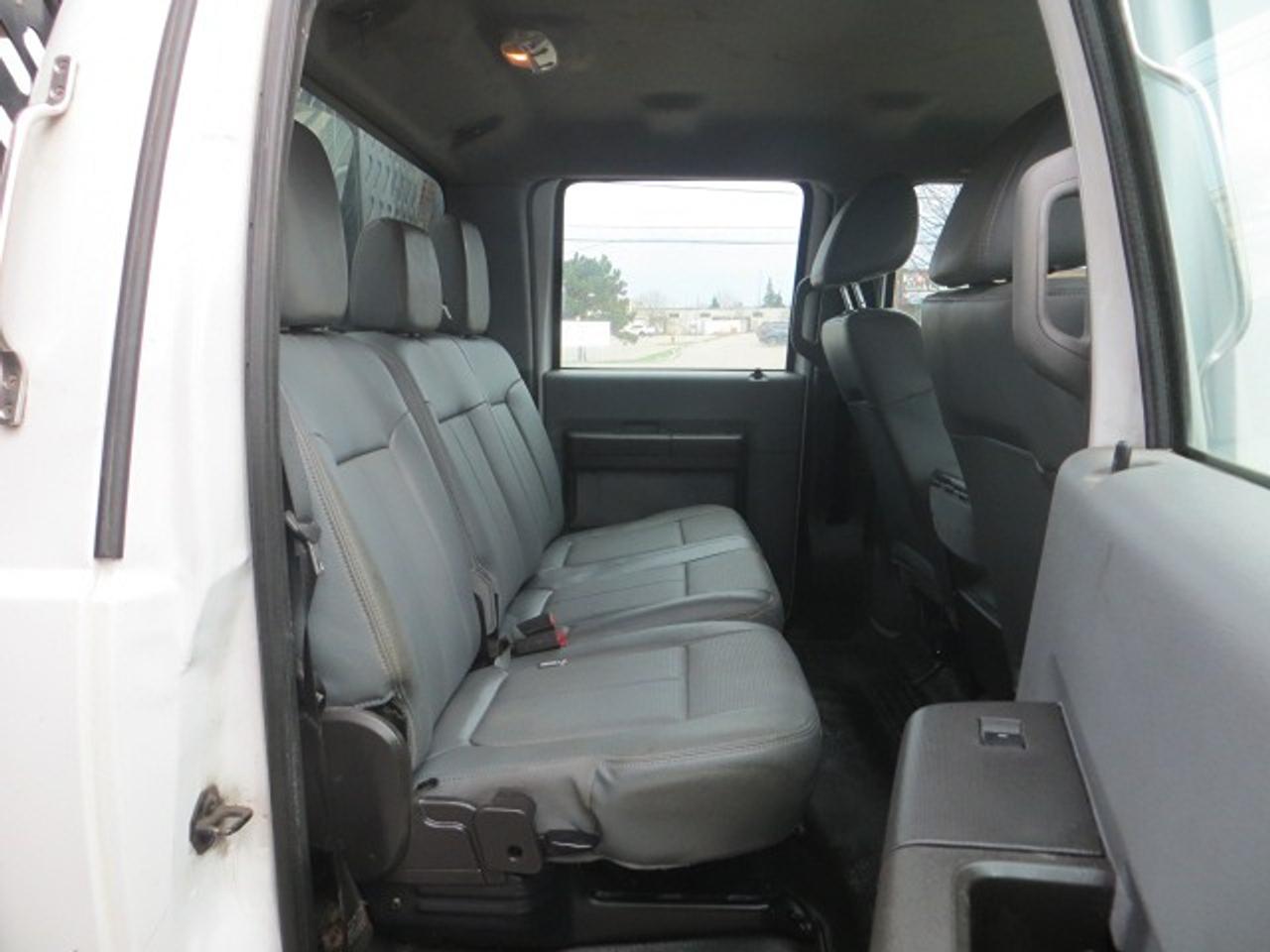 2016 Ford SUPER DUTY F-550 DRW Certified, Diesel, 4X4, Only 81k, CREW, DUALLY Photo