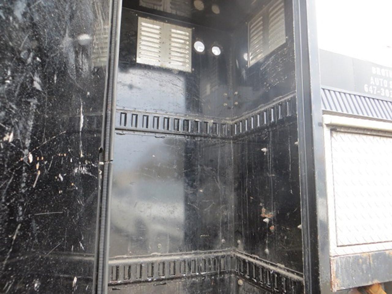 2016 Ford SUPER DUTY F-550 DRW Certified, Diesel, 4X4, Only 81k, CREW, DUALLY Photo