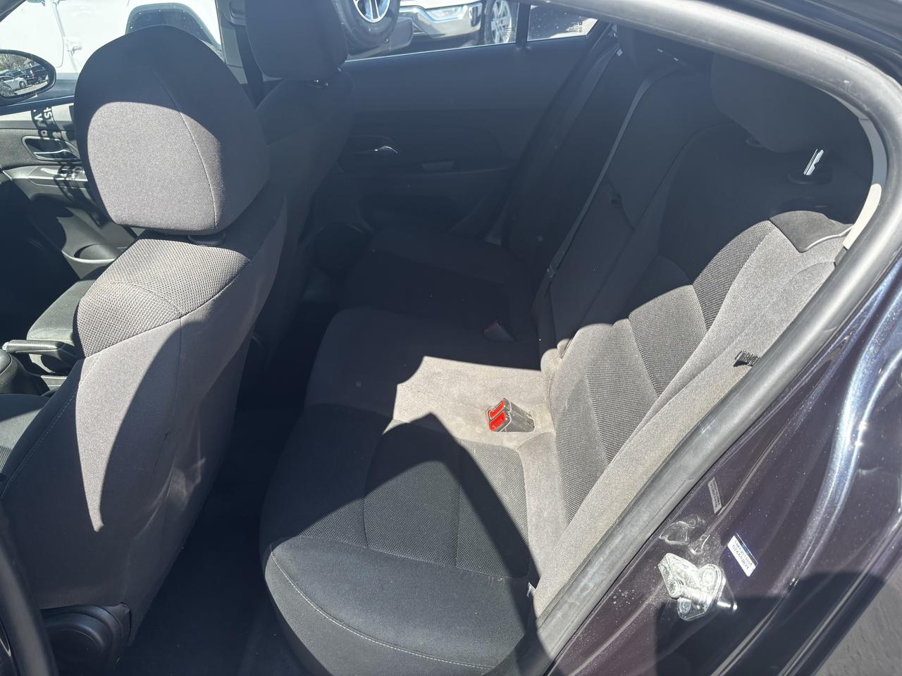 2016 Chevrolet Cruze LT, Back-Up-Camera, Keyless, Bluetooth Photo