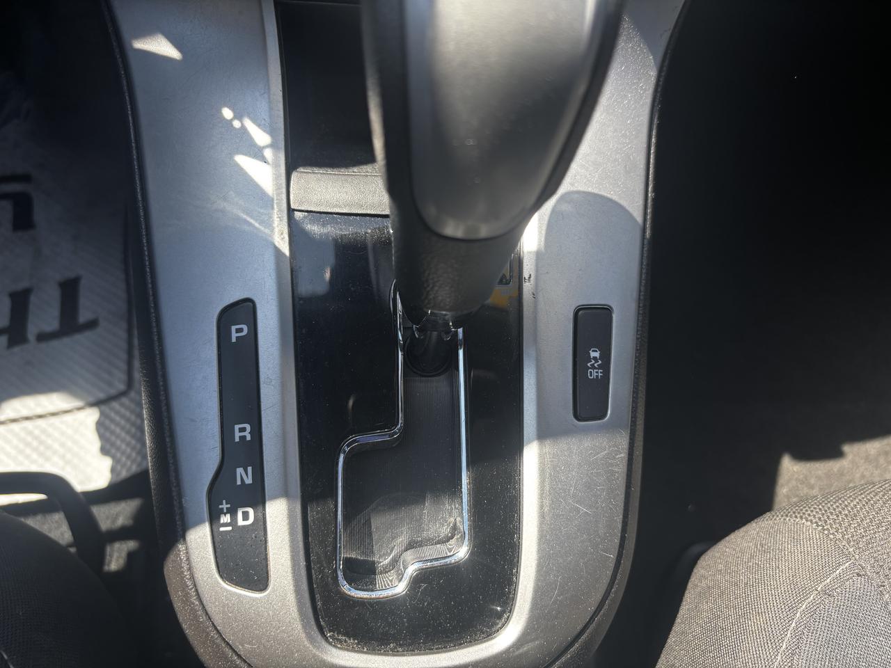 2016 Chevrolet Cruze LT, Back-Up-Camera, Keyless, Bluetooth Photo