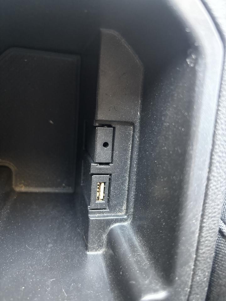 2016 Chevrolet Cruze LT, Back-Up-Camera, Keyless, Bluetooth Photo
