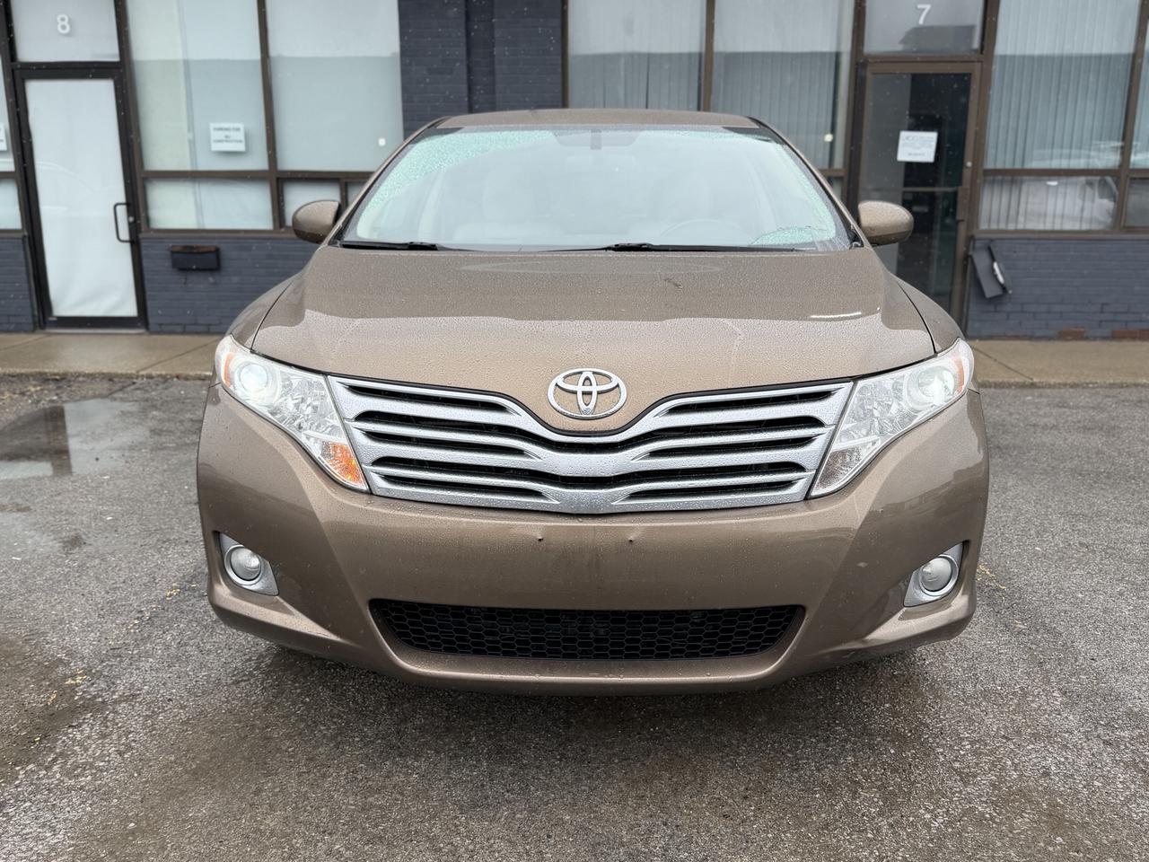 2010 Toyota Venza 4DR WGN AWD Photo2