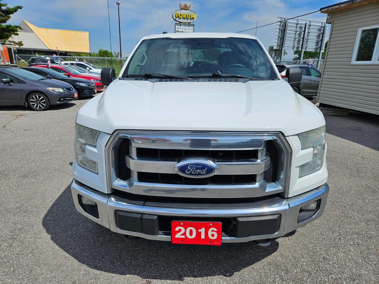 2016 Ford F-150 4WD SUPERCREW 145" XLT Photo