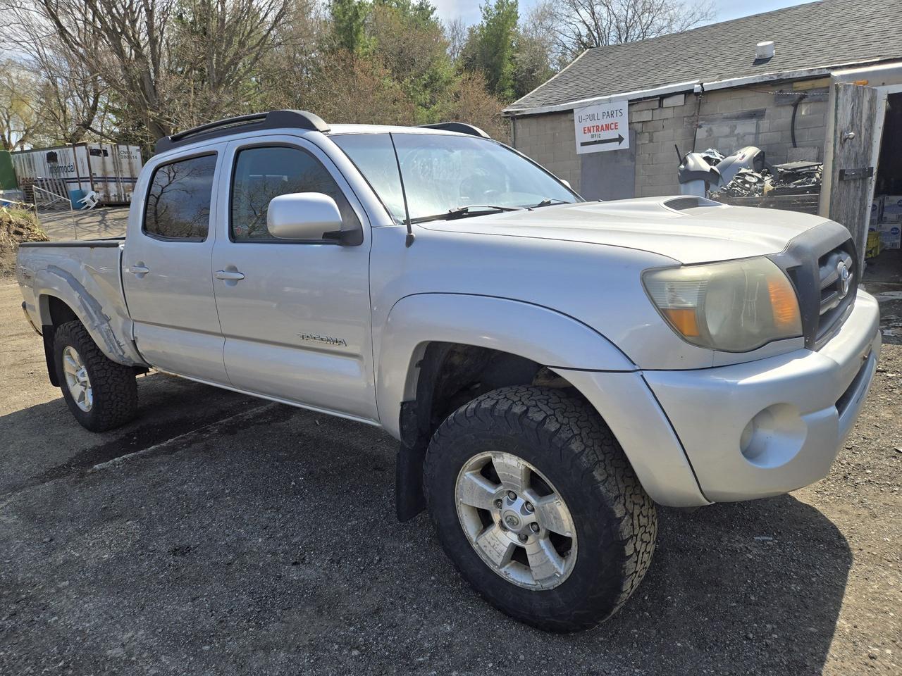 2010 Toyota Tacoma  Photo