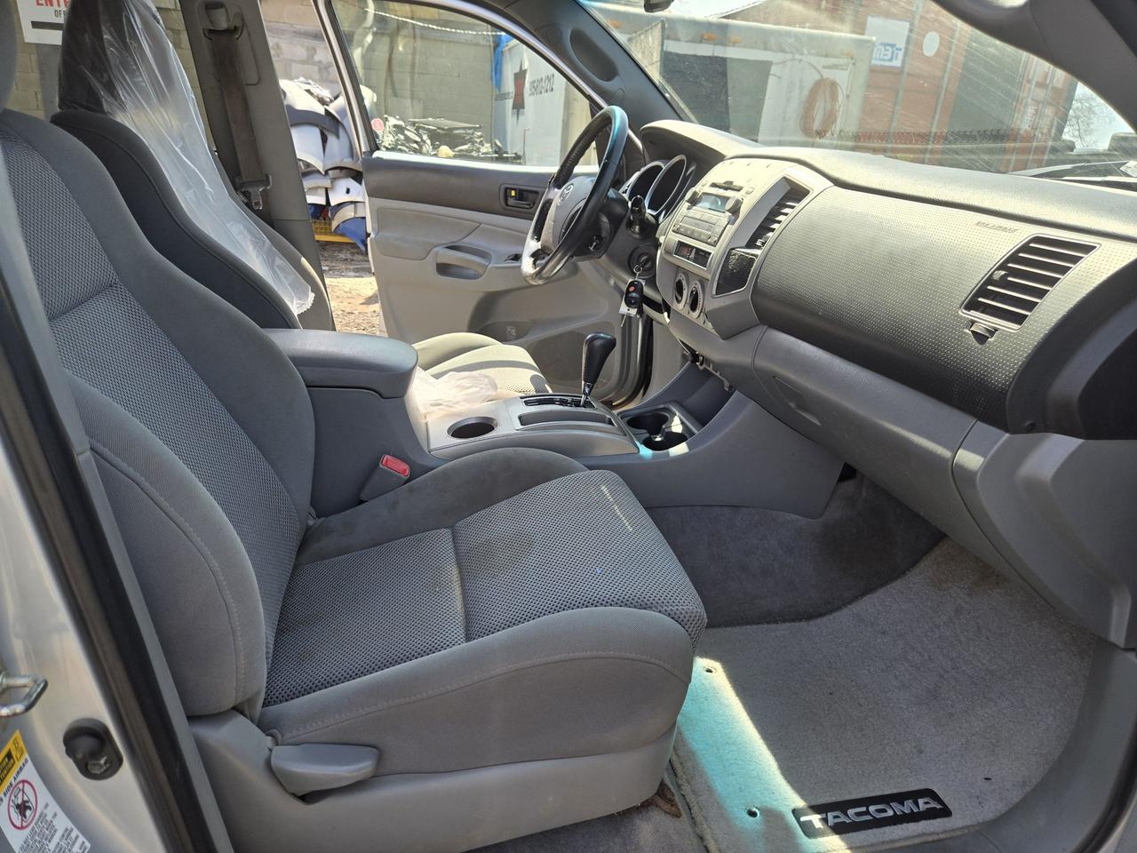 2010 Toyota Tacoma  Photo