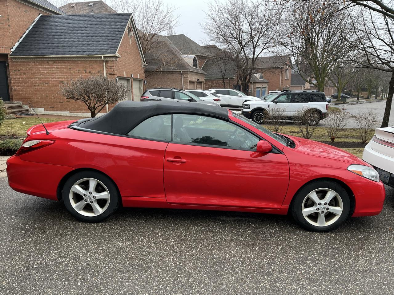2007 Toyota Camry Solara CONVERTIBLE SLE V6 Photo