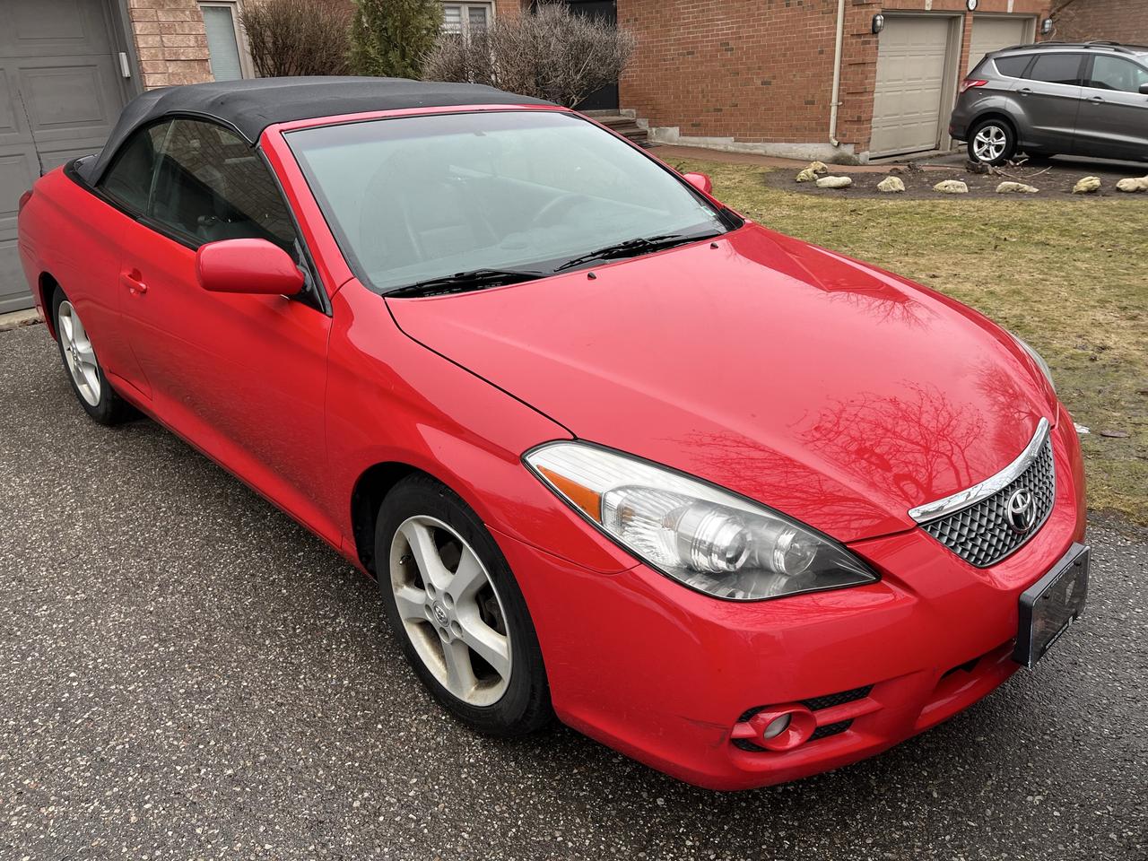 Used 2007 Toyota Camry Solara CONVERTIBLE SLE V6 for sale in Toronto, ON