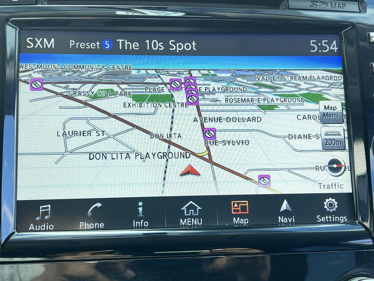 2018 Nissan Murano SV AWD, MOONROOF, HEATED SEATS, SIRIUS XM, BACK UP CAM, NAV, POWER LIFTGATE!! Photo