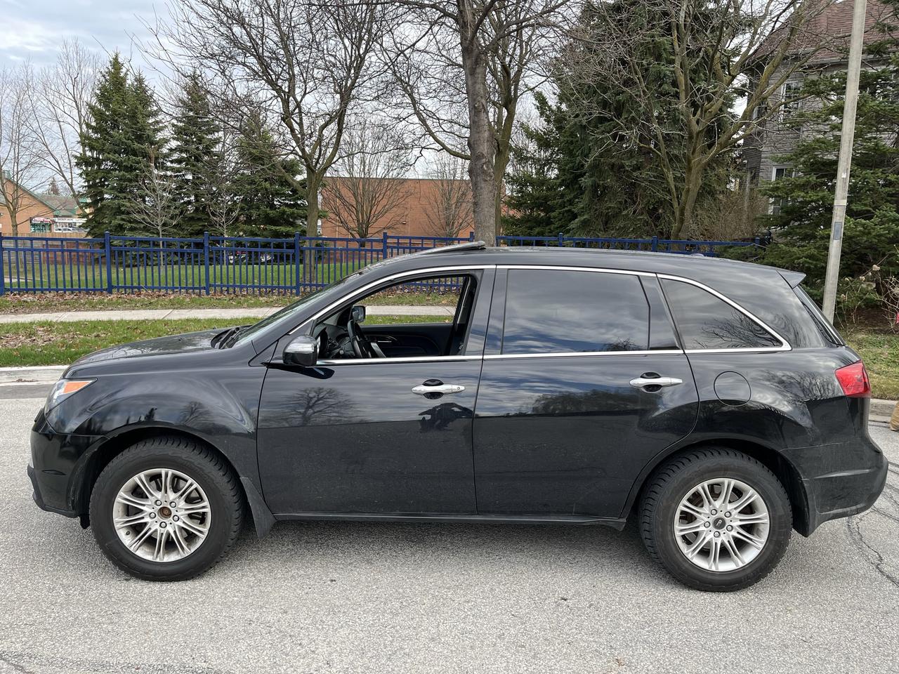 2013 Acura MDX TECH PKG-LEATHER/GPS-NAVI/DVD/MOONROOF-ONLY 185KM! Photo4