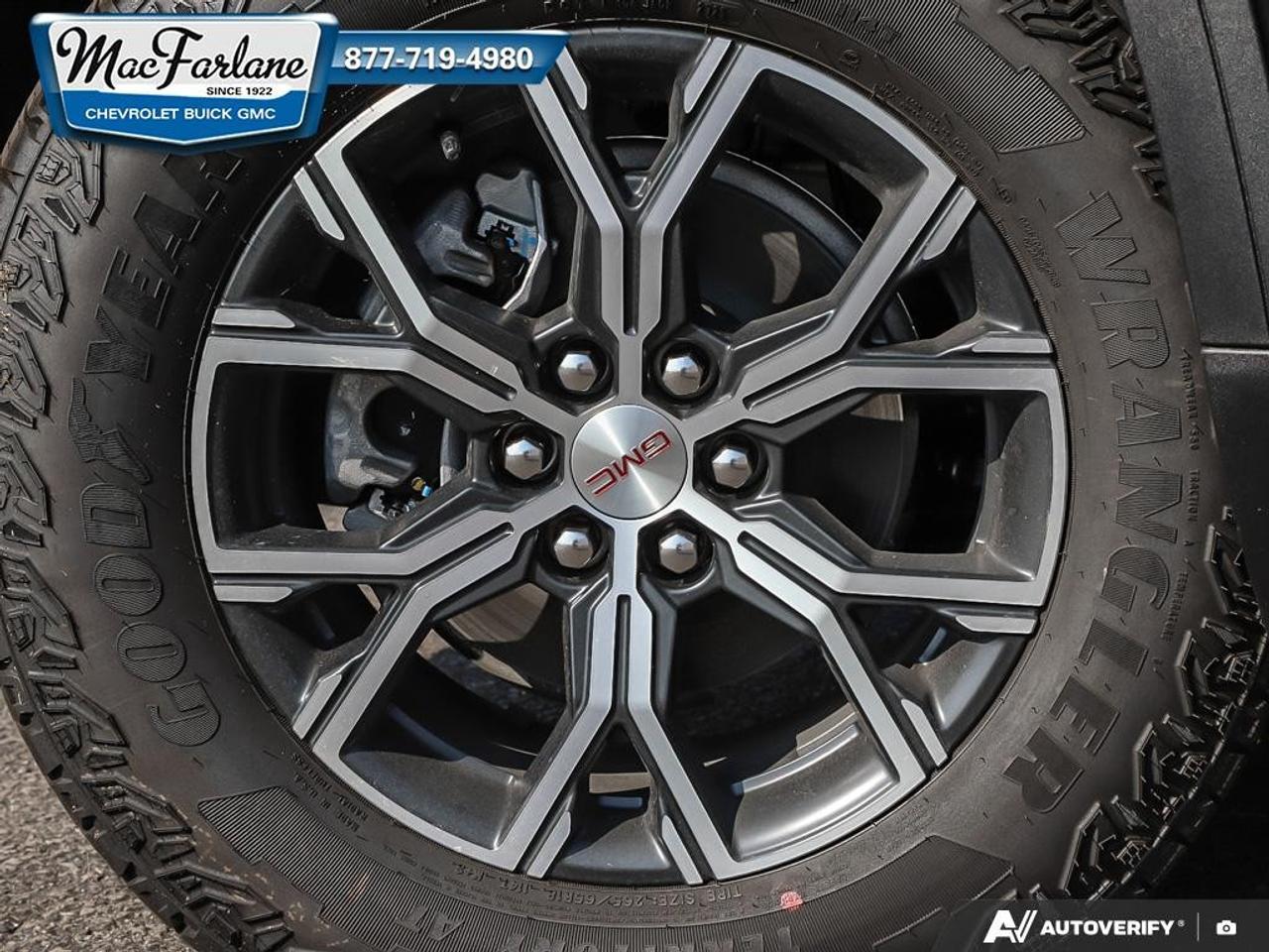 2026 GMC Acadia AWD AT4 Photo