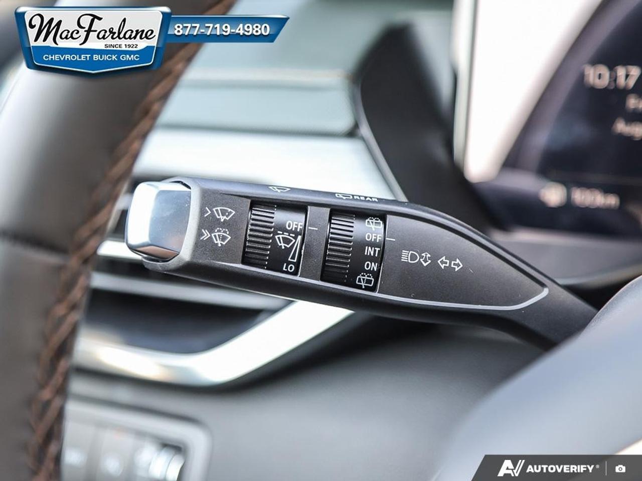 2026 GMC Acadia AWD AT4 Photo