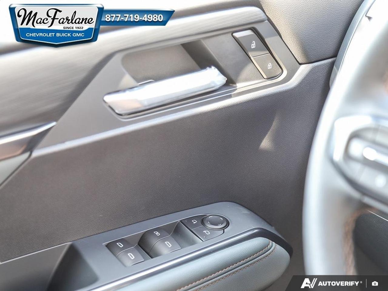 2026 GMC Acadia AWD AT4 Photo