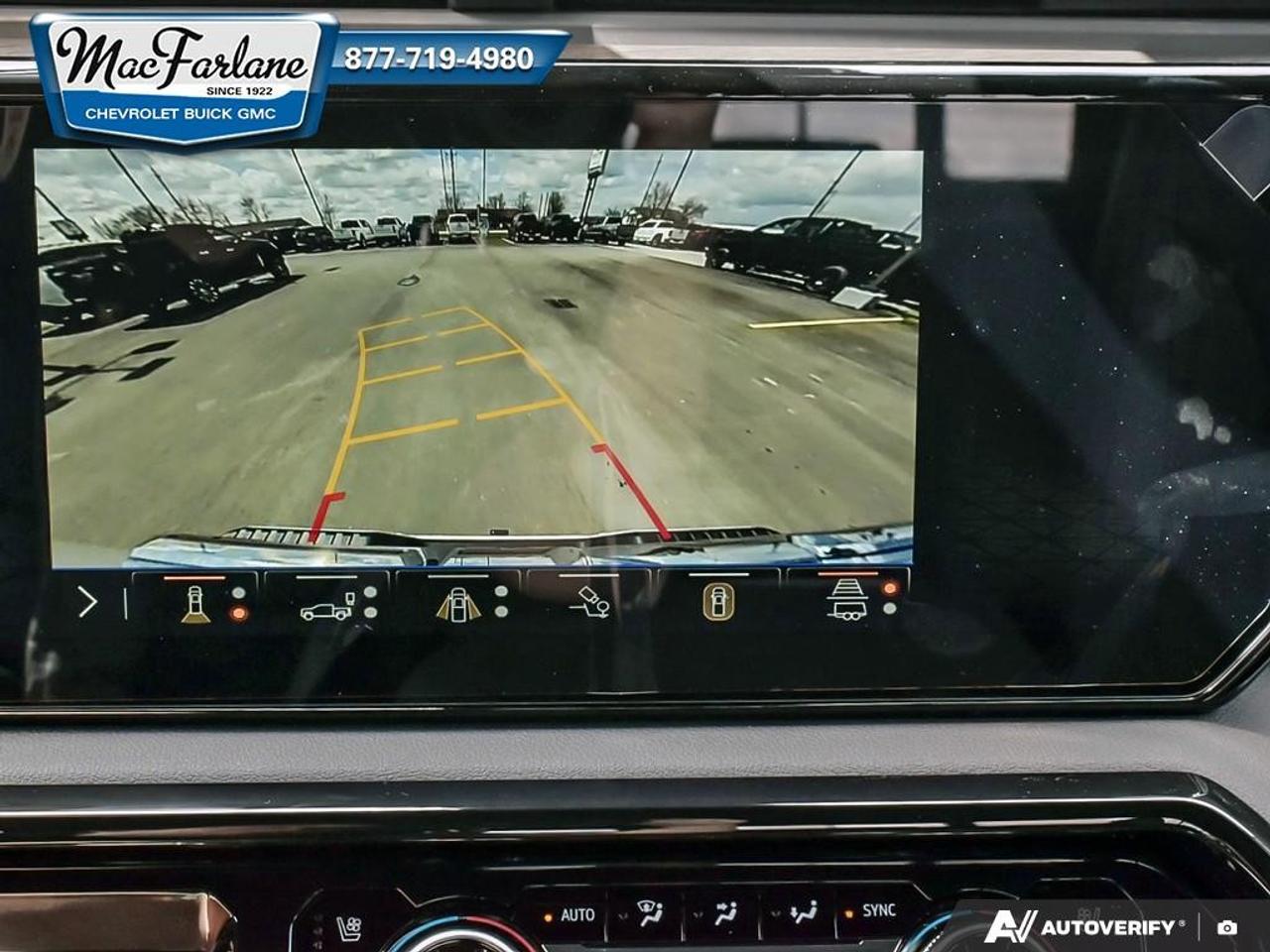 2026 GMC Sierra 1500 Crew Cab Short Box 4-Wheel Drive AT4 Photo