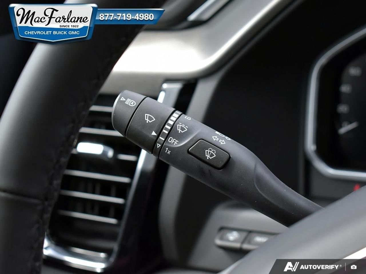 2026 GMC Sierra 3500 HD 4WD Crew Cab Standard Box Denali Photo