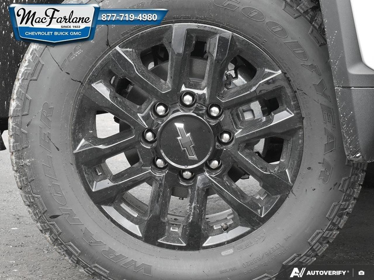 2026 Chevrolet Silverado 2500 HD 4WD Crew Cab Standard Box Custom Photo