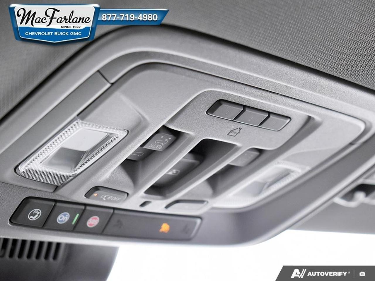 2026 GMC Sierra 1500 Crew Cab Short Box 4-Wheel Drive SLT Photo