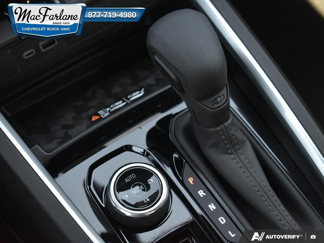 2026 Chevrolet Colorado Crew Cab Short Box 4-Wheel Drive Trail Boss Photo