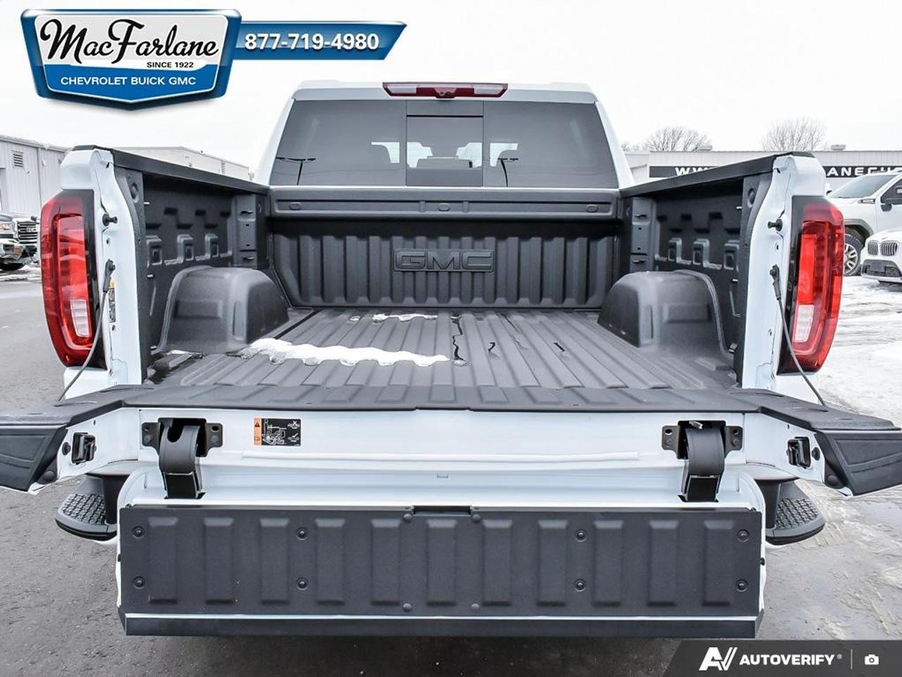 2026 GMC Sierra 1500 Crew Cab Short Box 4-Wheel Drive AT4 Photo