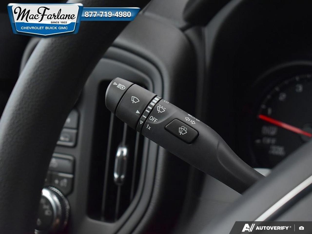 2026 GMC Sierra 1500 Crew Cab Short Box 4-Wheel Drive Pro Photo